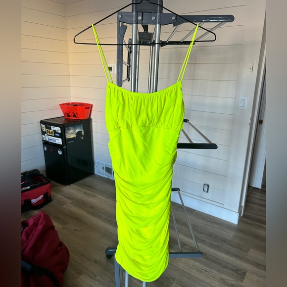 SHEIN Small Bodycon Rouched Lime Green Dress - Picture 2 of 3